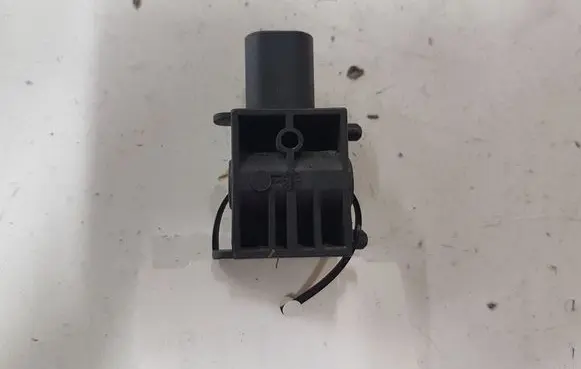Jaguar XF X250 Airbag deployment crash/impact sensor 8X2314B006AA 965180311