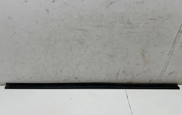 Nissan X-Trail T33 Sill