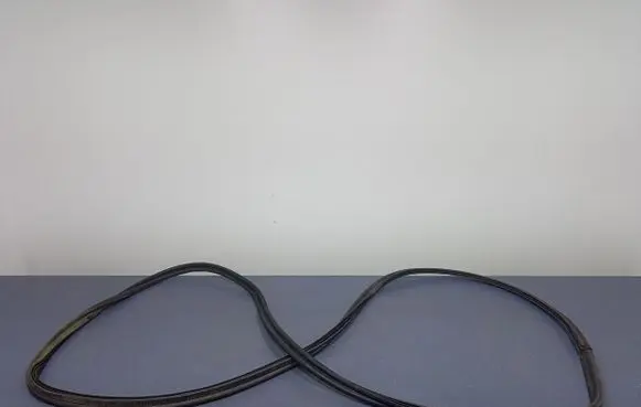 Trunk rubber seal (body)