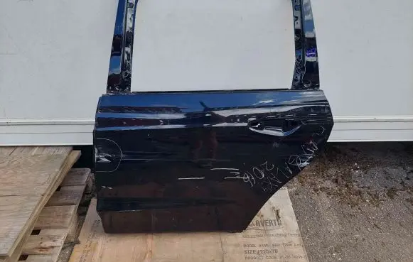 Ford Galaxy Rear door