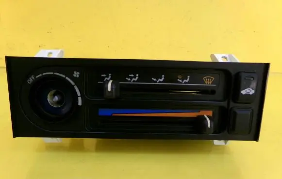 Honda Accord Climate control unit G106353110