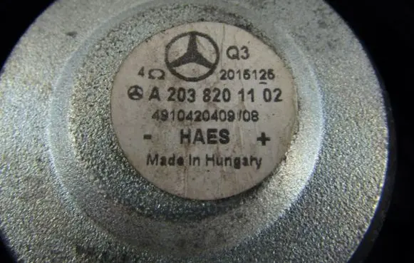 Mercedes-Benz C W203 Front door speaker 2038201102