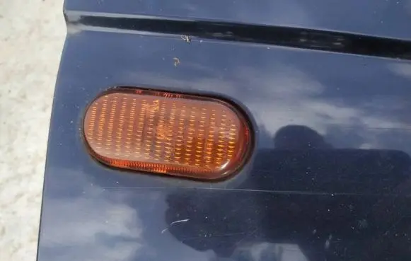 Renault Scenic I Front fender indicator light