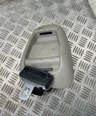 Chrysler Grand Voyager IV Third row seat belt P1BZ271X9AC TVHH9062500103