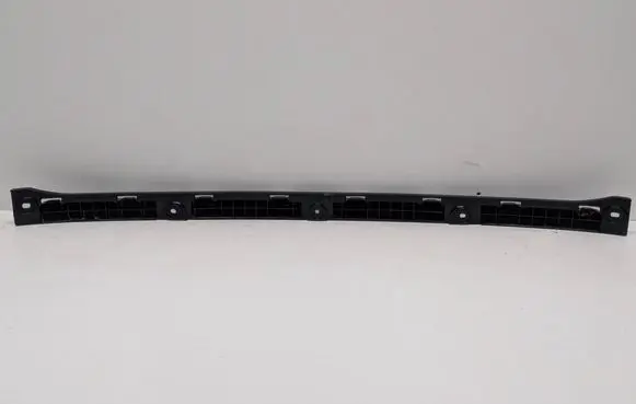 Tesla Model S Rear bumper mounting bracket 600772400E