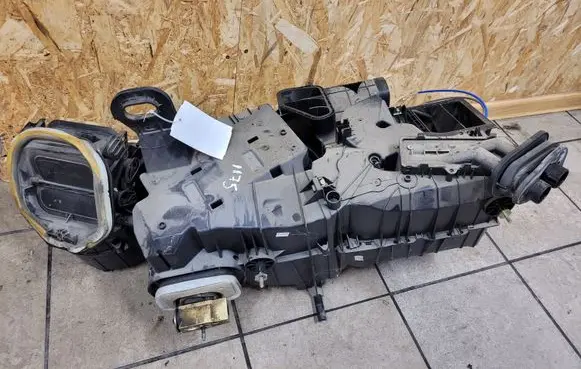 Citroen Berlingo Interior heater climate box assembly 