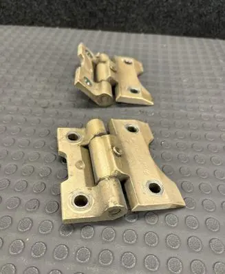 Mercedes-Benz S W126 Front door hinge set 1237200037
