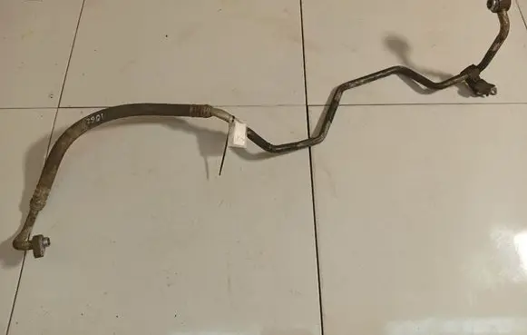 Air conditioning (A/C) pipe/hose