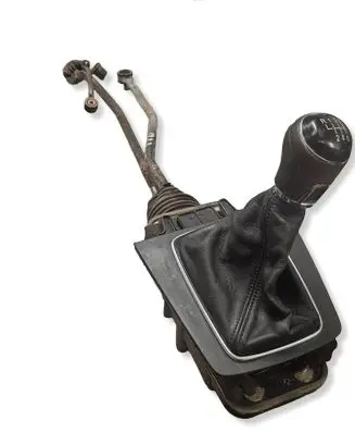 Volkswagen PASSAT B5.5 Gear shifter/selector 8E0711025 400417