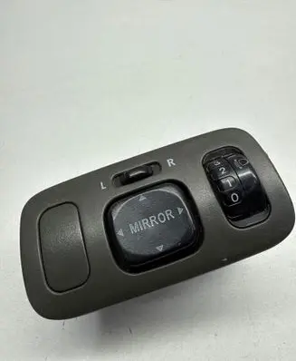 Toyota Yaris Headlight level height control switch