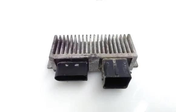 Nissan X-Trail T32 Glow plug pre-heat relay 8200558438A