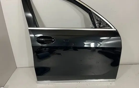 BMW X7 G07 Front door 8738556 8496036