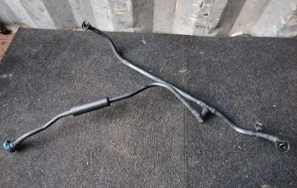 BMW 7 G11 G12 Breather hose/pipe 8601849