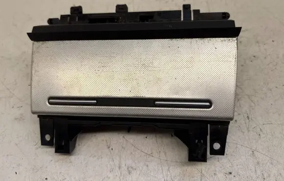 Audi A4 S4 B7 8E 8H Car ashtray 8E0857951