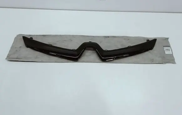 Renault Clio IV Front grill 620787878R AT1053