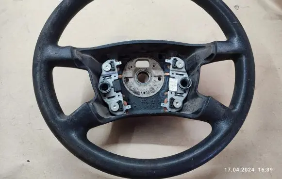 Steering wheel