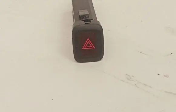 Volvo V60 Hazard light switch 9123681