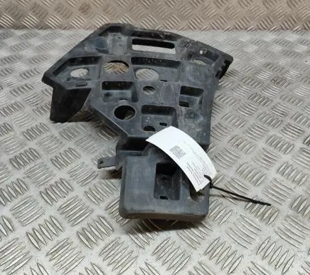 Peugeot 5008 Front bumper mounting bracket 9686181480