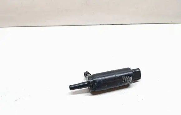 BMW 3 E92 E93 Headlight washer pump 8377430