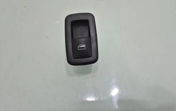 Jeep Grand Cherokee Electric window control switch 68030832AB