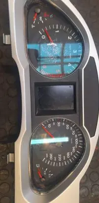Audi A6 S6 C6 4F Speedometer (instrument cluster) 4f0920933J
