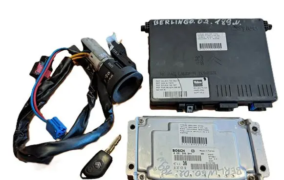 Citroen Berlingo Engine ECU kit and lock set 73656312