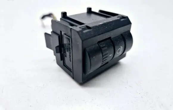 Skoda Fabia Mk2 (5J) Headlight level height control switch 5J0941333A