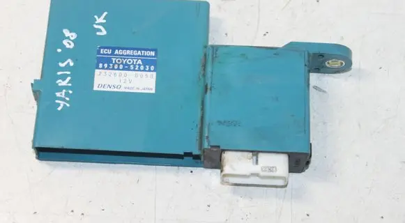 Toyota Yaris Other control units/modules 8930052030