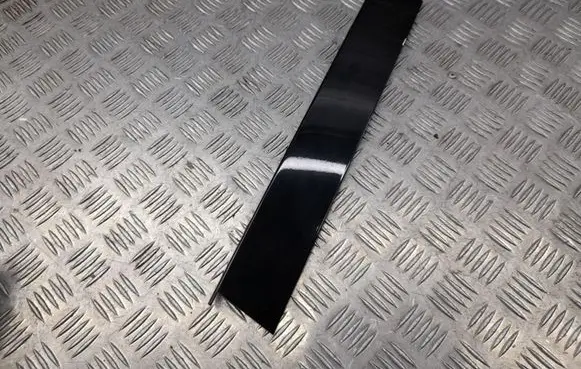 Mercedes-Benz GL X166 Rear door glass trim molding A1666700187