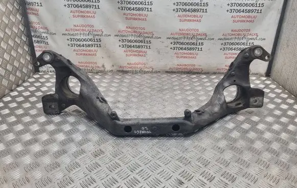 Volkswagen Touareg I Front subframe 7L6199207B