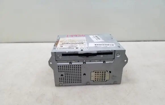 Nissan Navara Radio/CD/DVD/GPS head unit 259155X61A