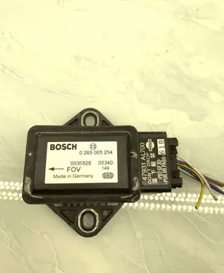 Nissan X-Trail T30 ESP acceleration yaw rate sensor 0265005254