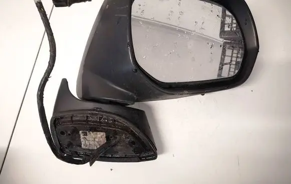 Citroen C4 I Picasso Front door electric wing mirror 96825015XT