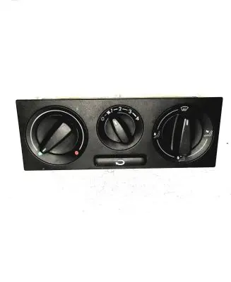 Volkswagen PASSAT B5 Climate control unit 1J0819045D 901511000001 HB35K26