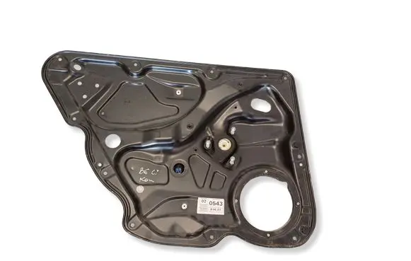 Volkswagen PASSAT B6 Rear door window regulator with motor 3C4839755H