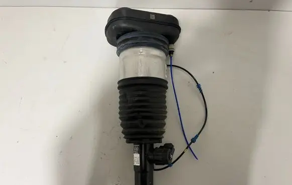 BMW X7 G07 Shock absorber/damper/air suspension 6869040 5B69E34