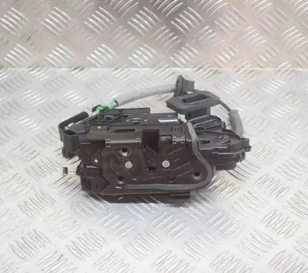 Audi Q3 F3 Front door lock 5TC837016