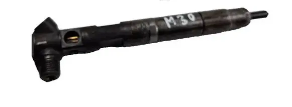 Mercedes-Benz E W212 Fuel injector A6510702887