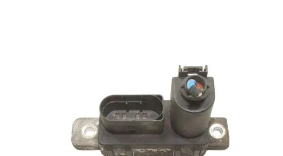 Jaguar XF X260 Glow plug pre-heat relay GX7312B533AD
