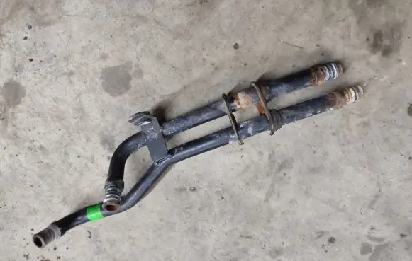 BMW 5 E39 Engine coolant pipe/hose 8362967