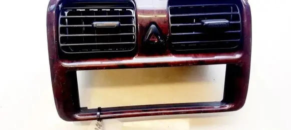 Subaru Outback Dash center air vent grill SAEPPTD20