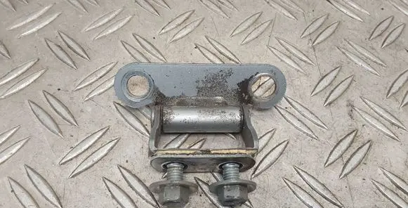 Toyota Auris E180 Tailgate/trunk/boot hinge