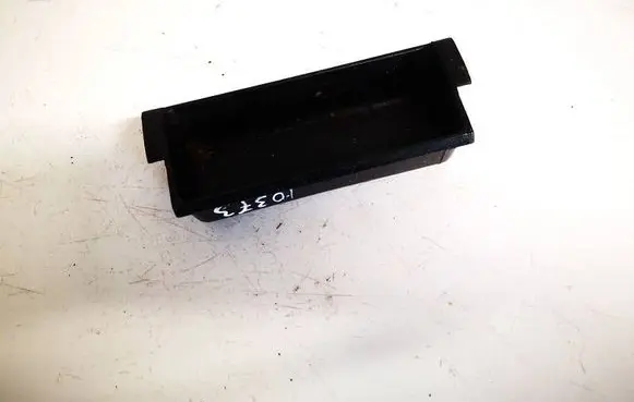 Volkswagen PASSAT B5 Car ashtray 3b0857962a