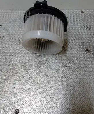 Suzuki Ignis Heater fan/blower 194000