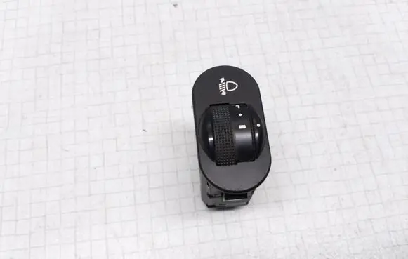 Ford Mondeo MK II Headlight level height control switch 0307851417 96FG13K069AA