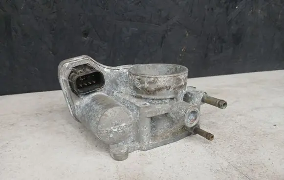 Opel Vectra B Throttle valve 25177983