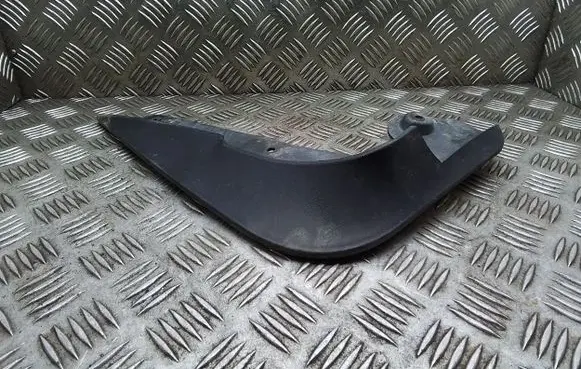 Skoda Yeti (5L) Front mudguard 5L0821173