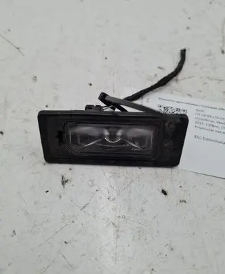 Audi A4 S4 B9 Number plate light 5NA943021