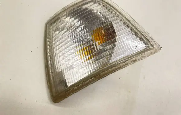 Audi 80 90 B3 Front indicator light 084411505LB