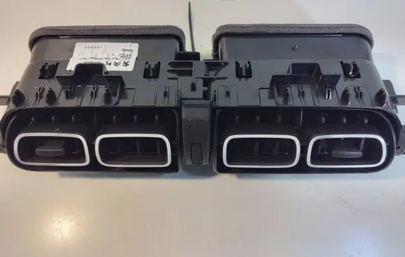 Citroen C3 Aircross Dash center air vent grill 39149638 00042331